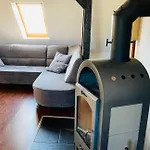 Charmante Ferienwohnung Mit Kaminofen